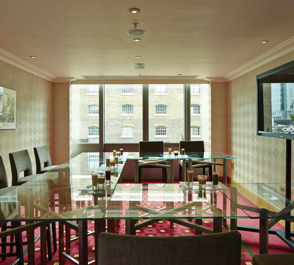 London Marriott Hotel Canary Wharf Exterior foto Meeting room
