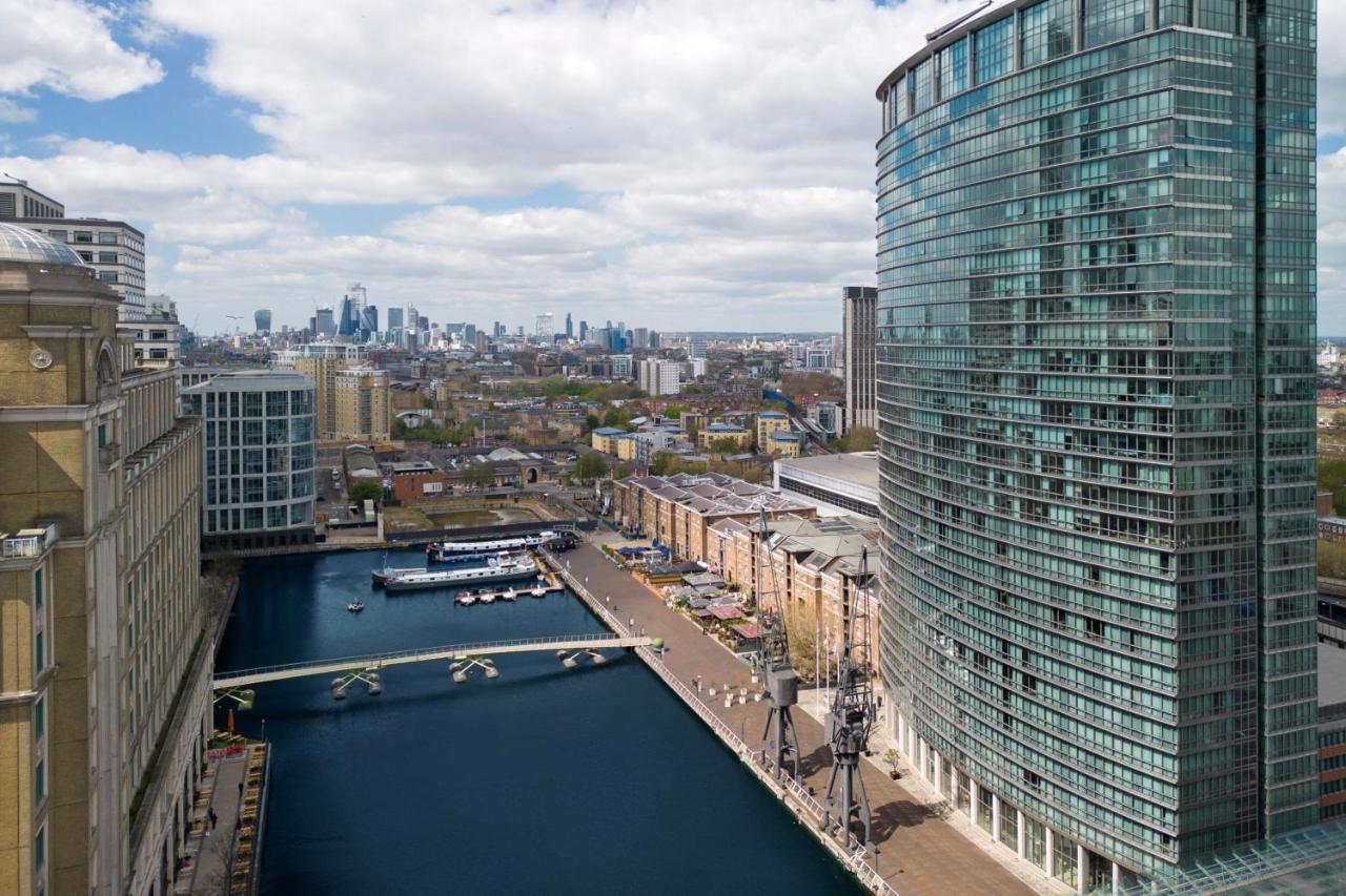 London Marriott Hotel Canary Wharf Exterior foto West India Quay