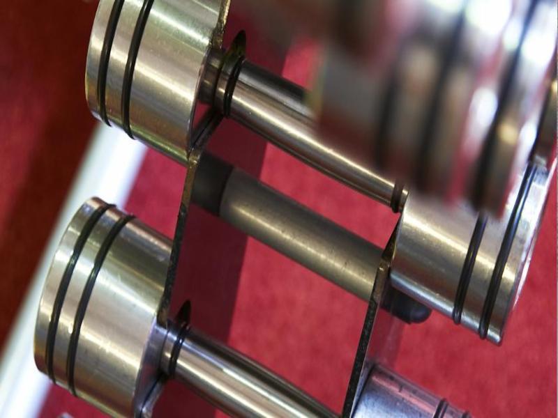 London Marriott Hotel Canary Wharf Exterior foto Steel dumbbells